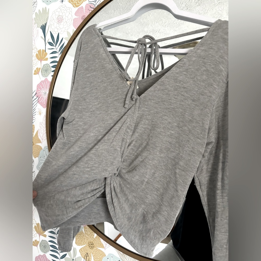 Buckle - White Crow twist not sweater